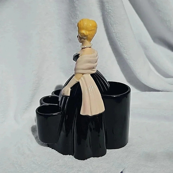 2004 FIGURINE - Picture 2 of 13